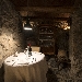 Antica Osteria Nonna Rosa - Vico Equense (NA) - La giusta illuminazione della sala da pranzo crea un'atmosfera intima in qualsiasi momento e fa apparire le pietanze ancora pi� appetitose.
