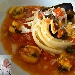 spaghetti senatore cappelli con cozze e pecorino. - -