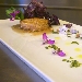 Hamburger di maialino da latte, salsa di fichi e patata viola croccante - -