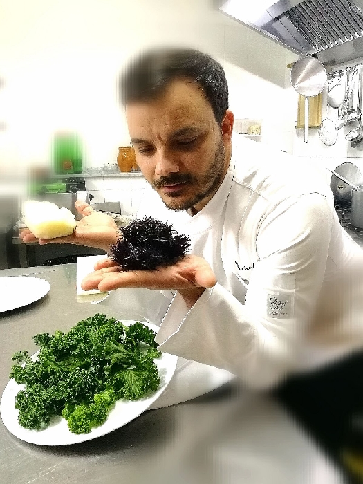 immagine in primo piano della News: Il 1° marzo alla Locanda Mariacarolì di Sant’Anastasia “Ricci, torzelle e baccalà”, viaggio tra sapori vesuviani e del golfo di Napoli
immagine in primo piano